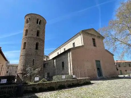 Photo de Church of Saint Mary 'Maggiore'