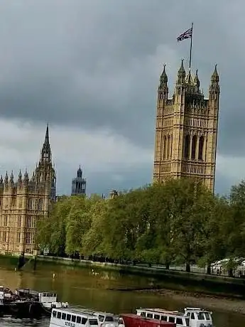 Photo de Morton's Tower