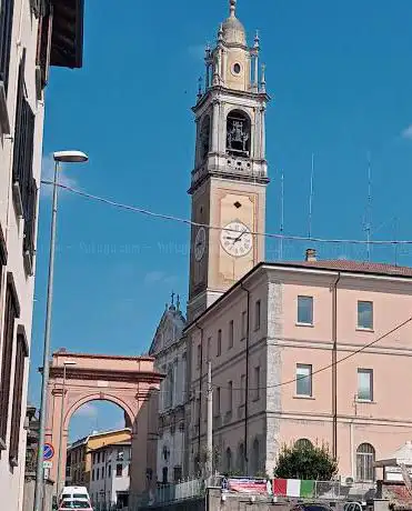 Photo de Arco della Pace di Lomazzo