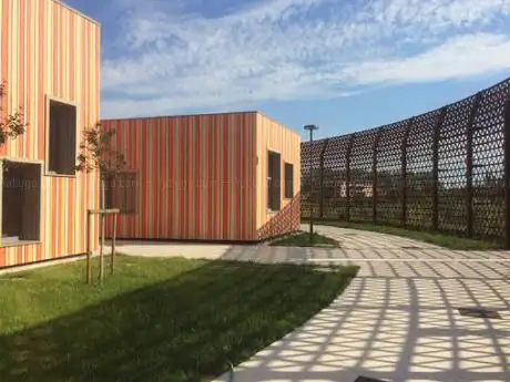 Photo de Habitat - Polo cultural aggregation Soliera