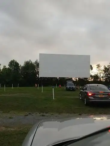 Photo de 56 Auto Drive-in Theater