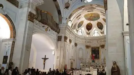 Photo de Église Sainte Claire