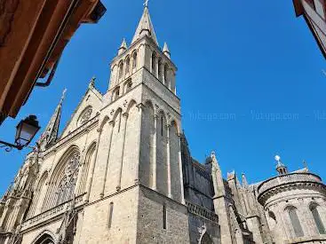 Cathédrale Saint-Pierre