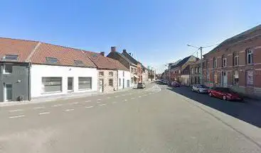 Statue des Â« Sorcières de Stambruges Â».
