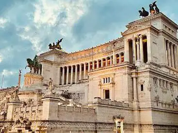 Photo de Altar of the Fatherland