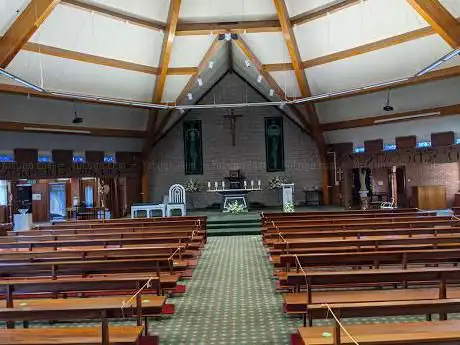Photo de St Anne & Blessed Dominic R C Church