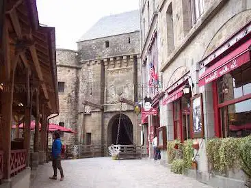Photo de Porte et logis du Roi