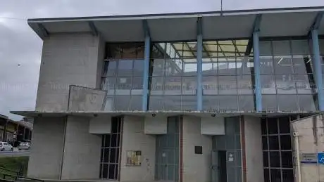 Centro CÃÂvico de Caranza