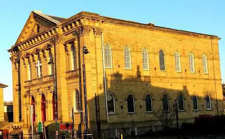 Photo de Batley Central Methodist Church