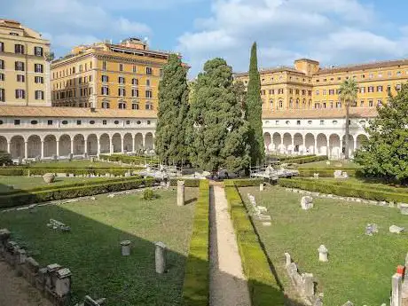 Photo de Chiostro di Michelangelo