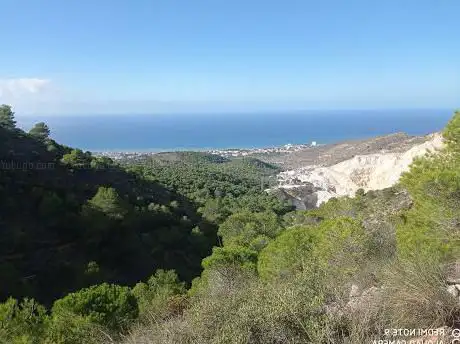 Photo de Sendero Canteras Cañada Del Lobo