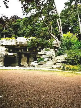Photo de Grottes Garden