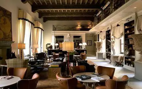 Photo de Palazzo Tornabuoni