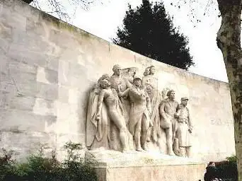 Monument aux morts
