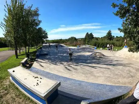 Photo de Holmers Farm Skate Park