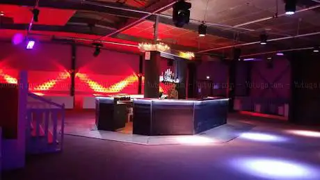 Crystal Club