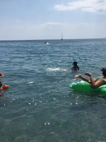 Photo de Sun Beach attrezzature per il tuo relax in spiaggia