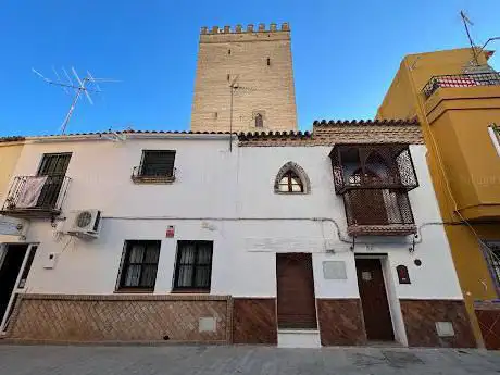 Torre De Los Guzmanes