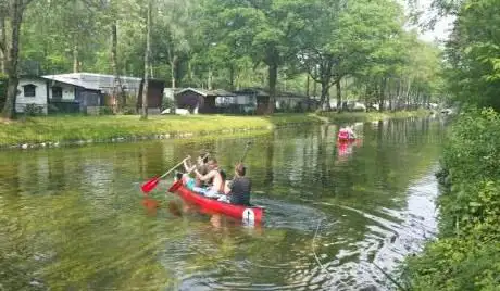 Photo de Outdoor en kanoverhuur Peel & Maas