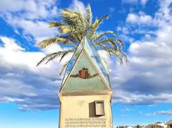Photo de Monòlit a Pere Calders i Rossinyol