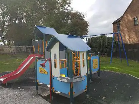 Styles Close Play Area