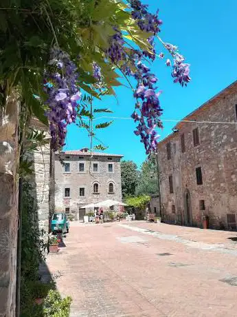 Photo de Rudere dell'antico mulino a vento