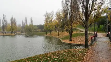 Photo de Lago de Tres Cantos