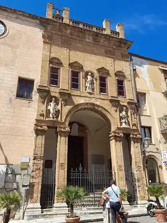 Photo de Chiesa di Maria Santissima della Catena