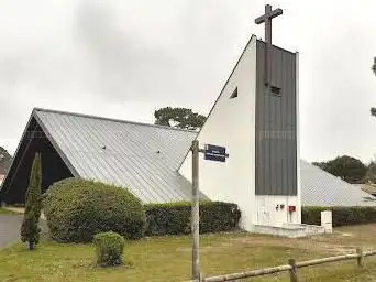Photo de Église Notre Dame des Pins