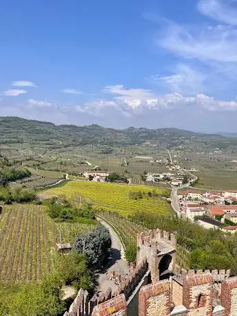 Photo de Landscape from Castello