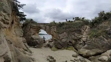 La Roche Percée
