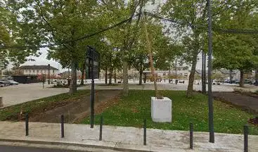 Esplanade Jean Moulin