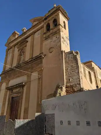 Photo de St. Vitus Church in urbe
