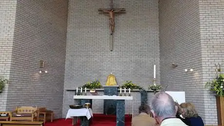 Photo de St Thomas More R C Church