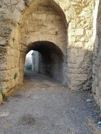 Photo de Arco de San Bernardo