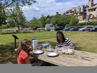 Photo de Àrea de picnic