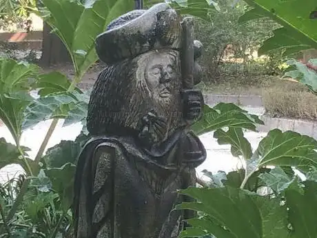 Estatua de Santiago peregrino