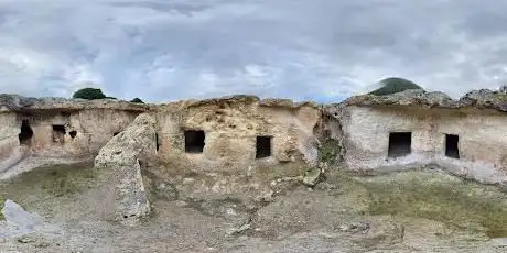 Domus de janas Su crocifissi mannu