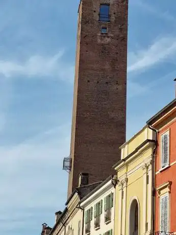 Photo de Tower Cage