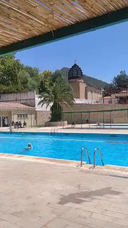 Photo de Piscina municipal La font de la figuera