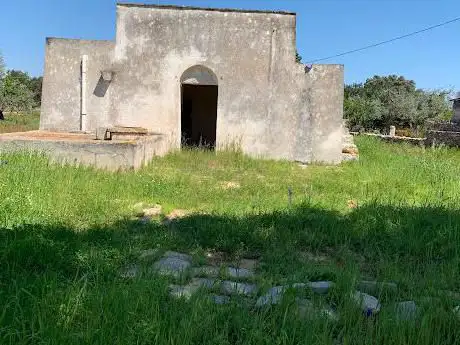 ??Lamia? tipica costruzione rurale a volte a botte multipla