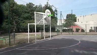 Terrains De Sport De La Residence Les Champs Aux Melles