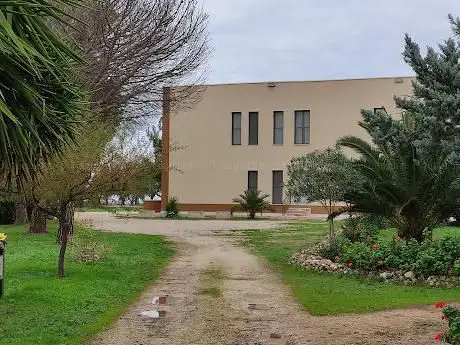Photo de Parrocchia Santuario San Ruggero