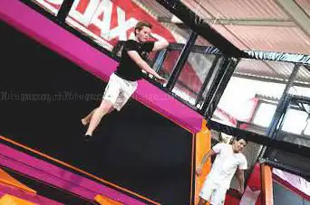 Photo de Exalto Villeurbanne - Multiplexe de loisirs (Trampoline park, Parcours Ninja, Laser Game, Funclimb)