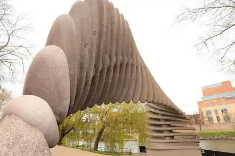 Photo de Quantum Leap Sculpture