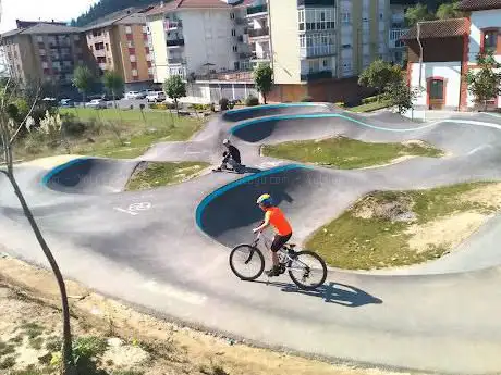 Photo de Pumptrack Atxondo by Poolsport
