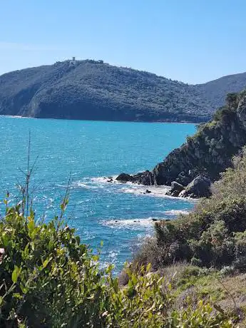 Photo de Caletta punta mulino