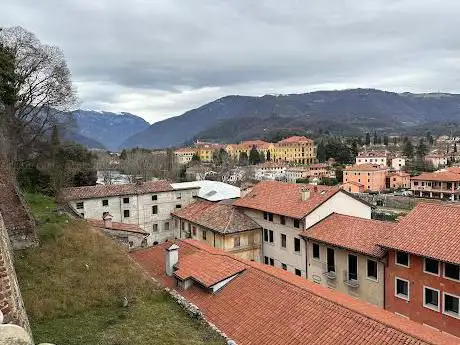 Photo de Belvedere di Piazza Terraglio