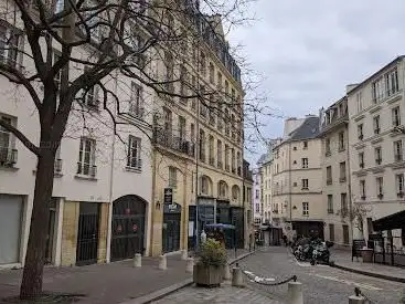 Photo de Place de l'Abbé Basset