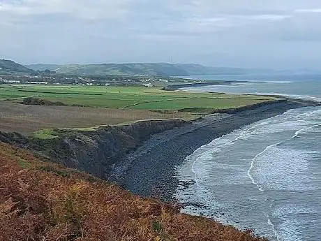 Photo de Llanon Coastal Walk